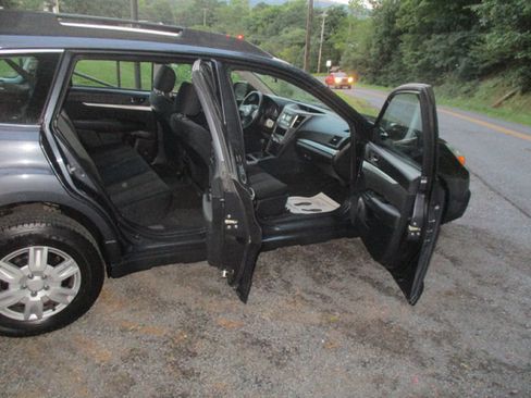 Used 2014 Subaru Outback 2.5i AWD/4WD image 13