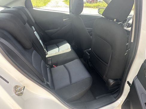 Used 2018 Toyota Yaris iA image 15