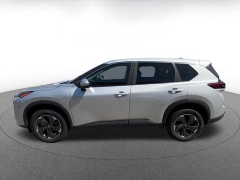 Used 2025 Nissan Rogue SV AWD/4WD image 13
