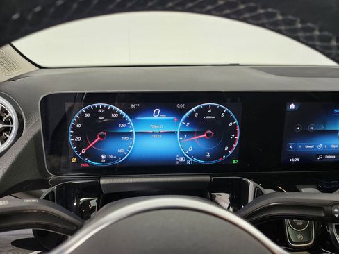 Used 2022 Mercedes-Benz GLA 250 image 20