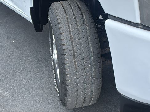 Used 2024 RAM 2500 Laramie w/ Safety Group image 12