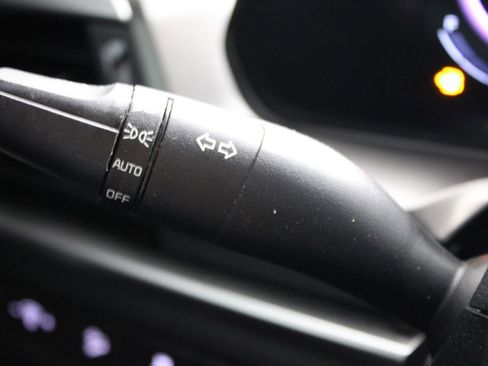 Used 2024 Kia Telluride S w/ S Sunroof Package image 38