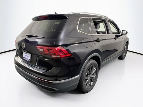 Used 2022 Volkswagen Tiguan SE image 5