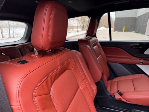 New 2026 Lincoln Aviator Reserve image 22
