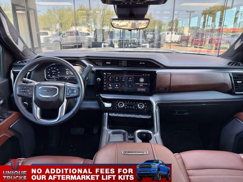 Used 2024 GMC Sierra 2500 Denali Ultimate image 34