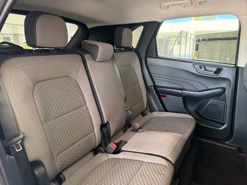 Used 2022 Ford Escape SE AWD/4WD image 22