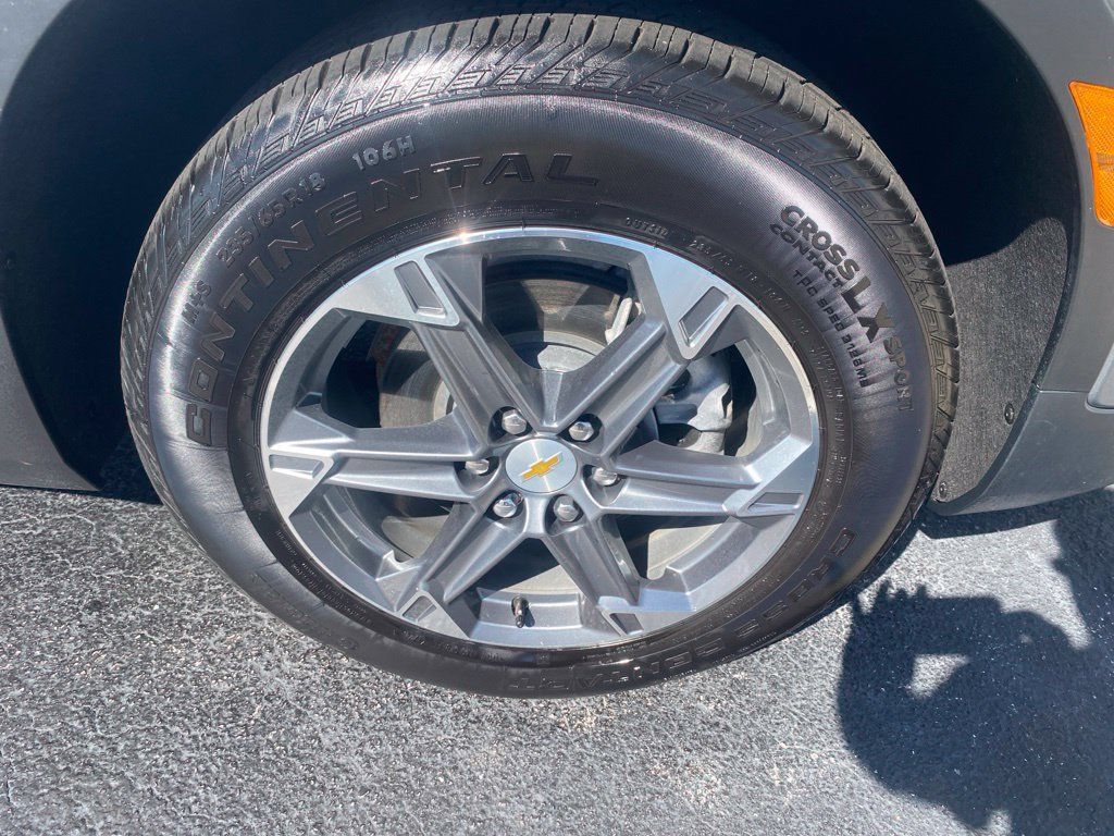 Used 2024 Chevrolet Blazer LT FWD image 26