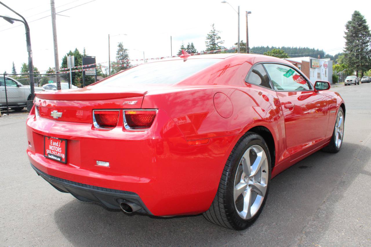 Used 2013 Chevrolet Camaro LT w/ RS Package RWD image 6