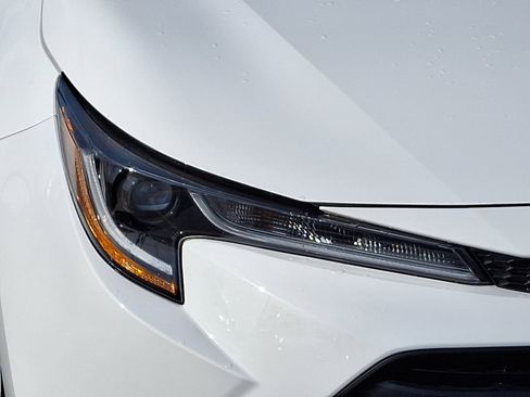 Used 2023 Toyota Corolla LE w/ Carpet Mat Package (TMS) image 9