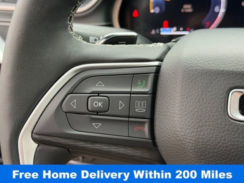 Used 2024 Jeep Grand Cherokee Altitude image 22