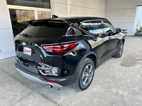 Used 2025 Chevrolet Blazer LT image 6