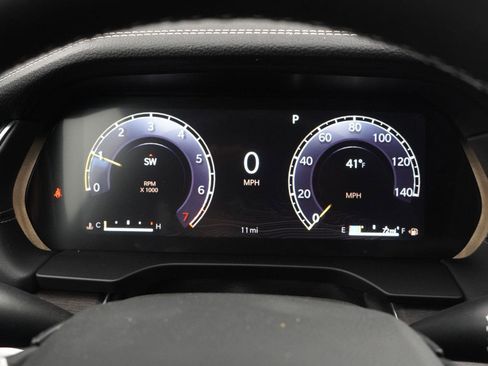 New 2025 Jeep Grand Cherokee Limited w/ Trailer Tow Package image 41