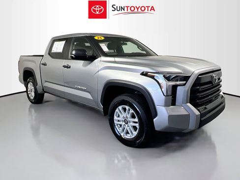 Used 2025 Toyota Tundra SR5 image 1