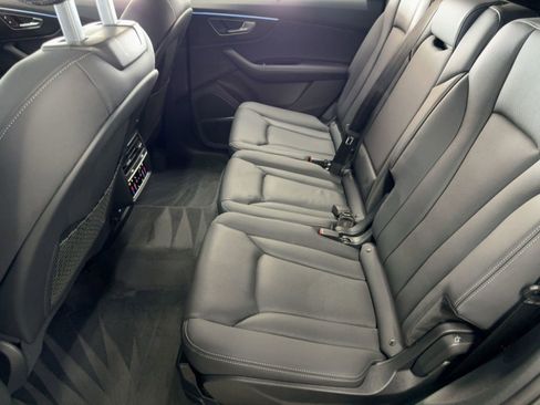 Certified 2025 Audi Q7 2.0T Premium Plus w/ Premium Plus Package image 15