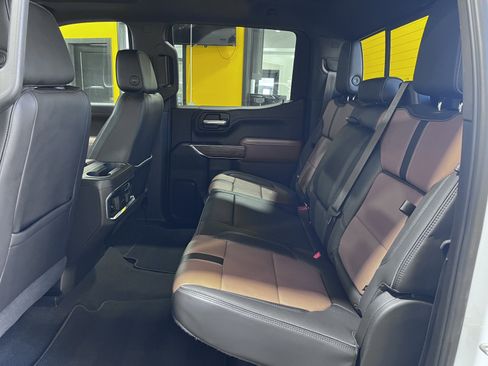 Used 2020 Chevrolet Silverado 1500 High Country w/ LPO, Dark Essentials Package image 19