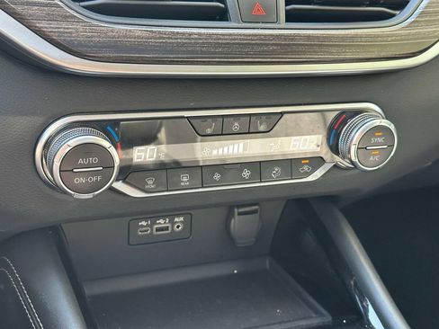 Used 2021 Nissan Altima 2.5 SL AWD/4WD image 29