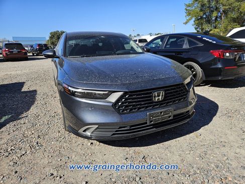 Certified 2023 Honda Accord Touring image 4