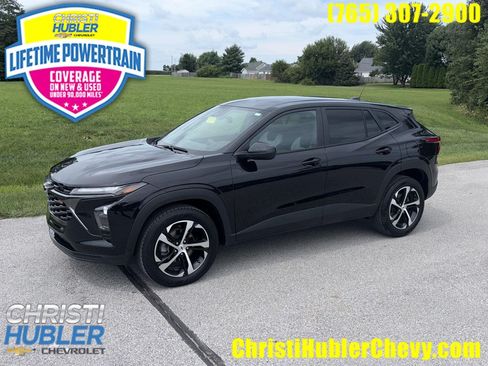 Used 2024 Chevrolet Trax RS w/ Driver Confidence Package FWD image 1