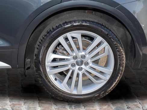 Used 2018 Audi Q5 2.0T Premium Plus w/ Premium Plus Package image 40