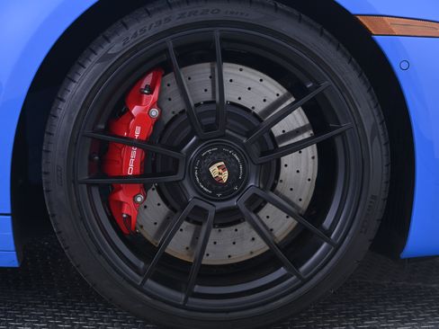 Certified 2022 Porsche 911 Targa 4S AWD/4WD image 18