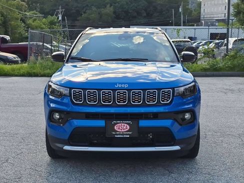 Used 2026 Jeep Compass Limited AWD/4WD image 11
