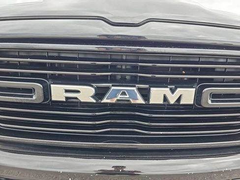 Used 2022 RAM 1500 Laramie w/ Sport Appearance Package AWD/4WD image 30