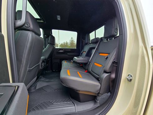 New 2026 GMC Sierra 2500 AT4 w/ AT4 Premium Plus Package image 15