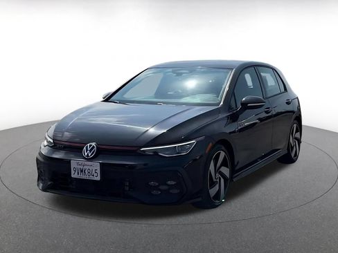 Used 2026 Volkswagen Golf S FWD image 7