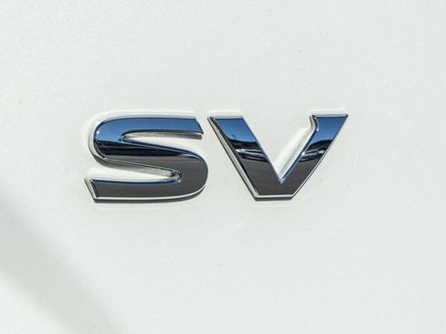 Used 2017 Nissan Murano SV w/ Premium Plus Package image 6