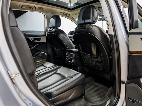 Used 2018 Audi Q7 2.0T Premium Plus image 45