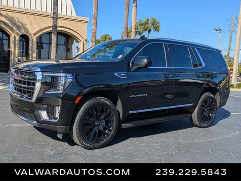 Used 2023 GMC Yukon SLT image 1