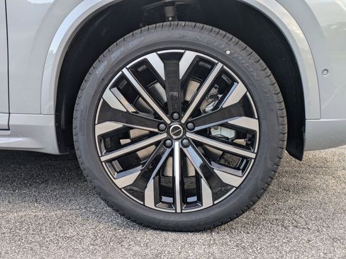 New 2026 Volvo XC90 T8 Ultra w/ Protection Package Premier AWD/4WD image 22