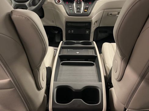 Used 2025 Honda Odyssey EX-L image 29