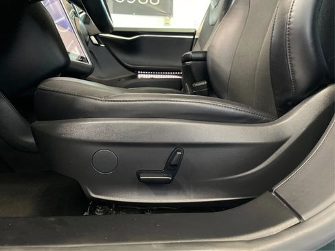 Used 2013 Tesla Model S image 22