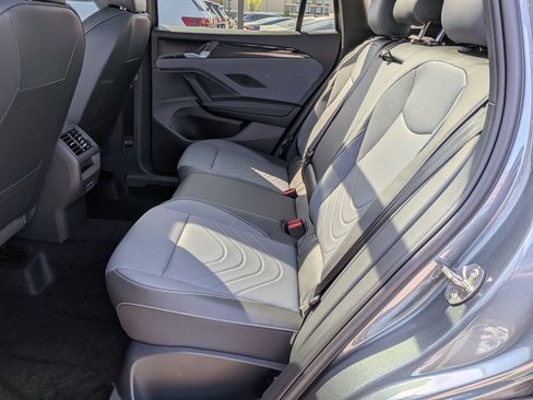 New 2026 Volkswagen Tiguan SE R-Line AWD/4WD image 28