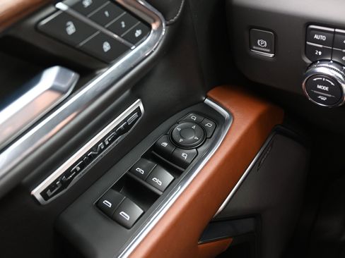 Used 2023 GMC Sierra 1500 Denali Ultimate image 25