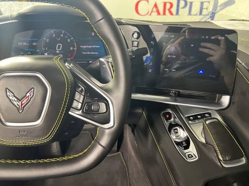 Used 2024 Chevrolet Corvette Stingray Premium Cpe w/ Z51 Performance Package RWD image 18
