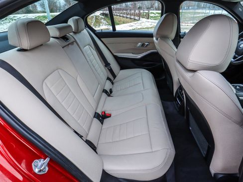 Used 2019 BMW 330i xDrive Sedan w/ Premium Package image 40