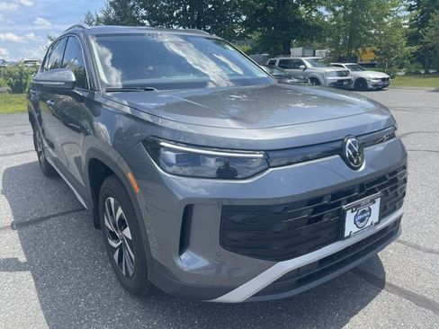 New 2026 Volkswagen Tiguan S AWD/4WD image 3