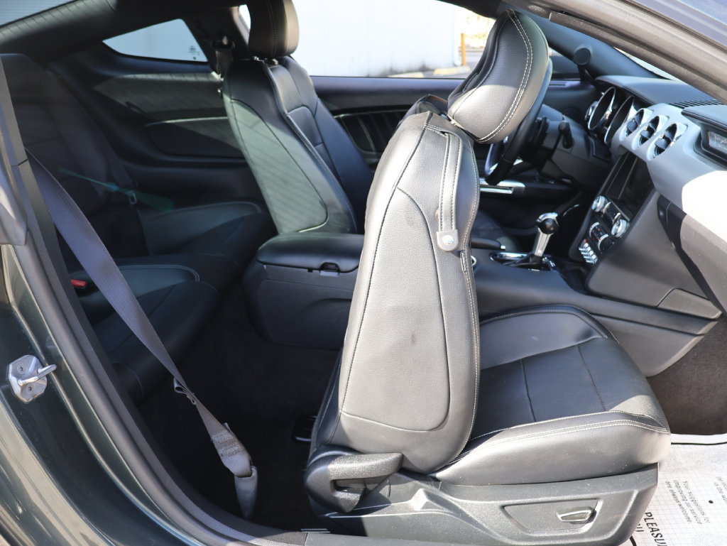 Used 2015 Ford Mustang GT Premium RWD image 10