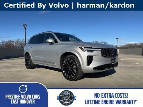 Certified 2025 Volvo XC90 B6 Plus image 1