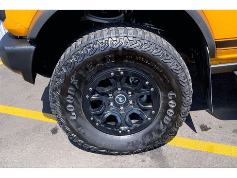 Used 2022 Ford Bronco Wildtrak AWD/4WD image 10