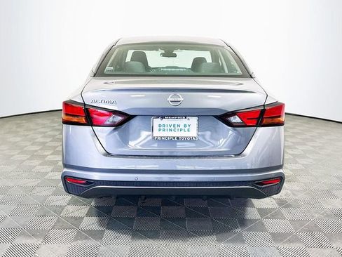 Used 2024 Nissan Altima 2.5 S image 7