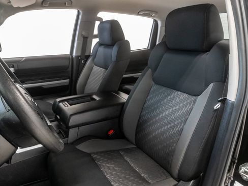Used 2019 Toyota Tundra SR5 w/ TRD Off Road Package AWD/4WD image 9