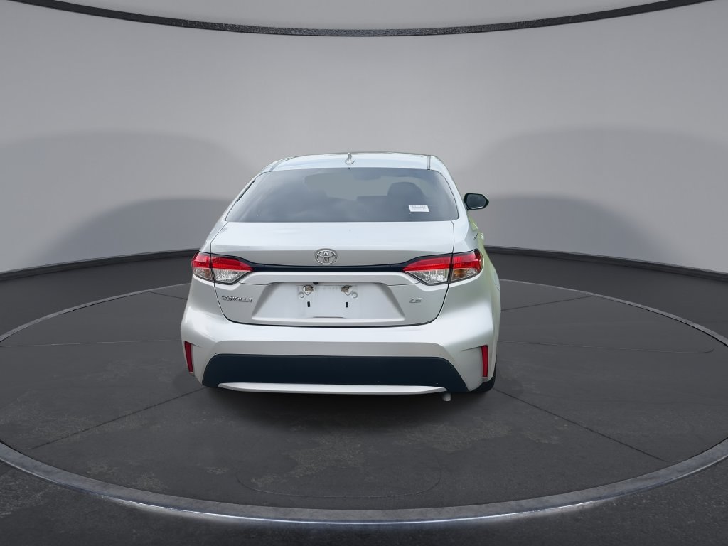 Used 2022 Toyota Corolla LE FWD image 7