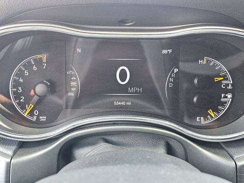 Used 2021 Jeep Grand Cherokee Laredo X AWD/4WD image 31