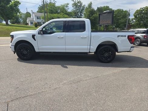 Used 2025 Ford F150 XLT w/ Equipment Group 302A MID AWD/4WD image 8