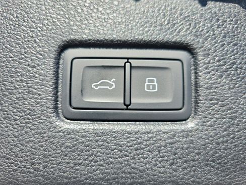 New 2026 Audi Q7 Premium Plus image 13