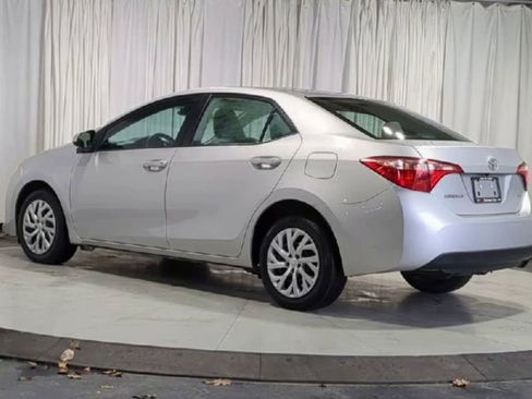 Used 2018 Toyota Corolla LE image 8