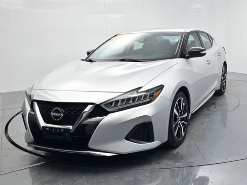 Used 2023 Nissan Maxima SV w/ Floor Mat Group image 3